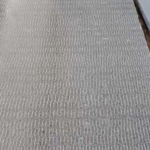 新余 芝麻灰花岗岩斧剁面，刀斩面