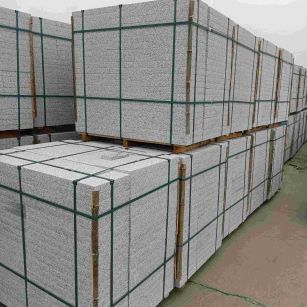 新余 白麻花岗岩石材荔枝面地铺石（300*600*50）