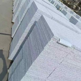 新余 白麻荔枝面花岗岩地铺石