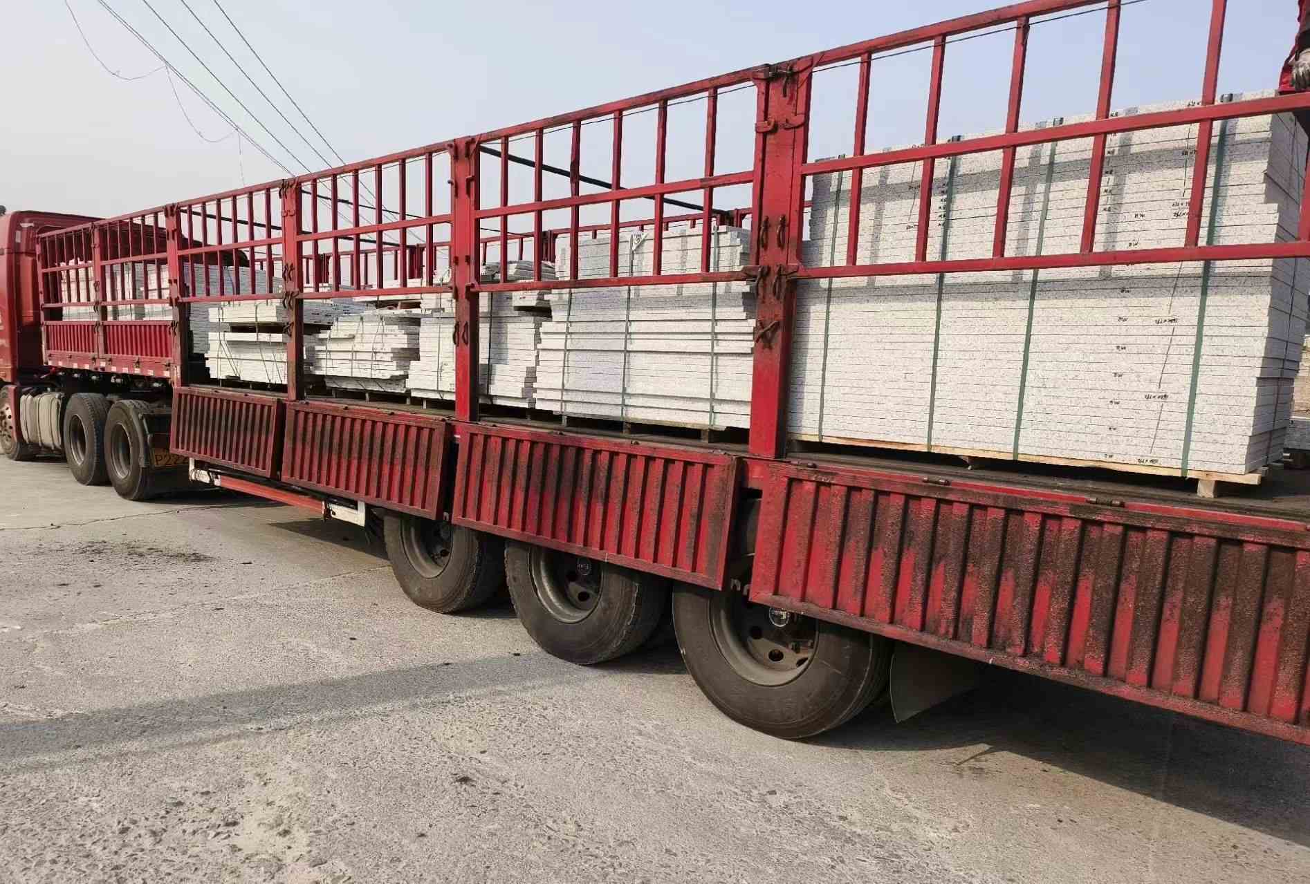 新余 白麻荔枝面外墙干挂，工厂装车日常