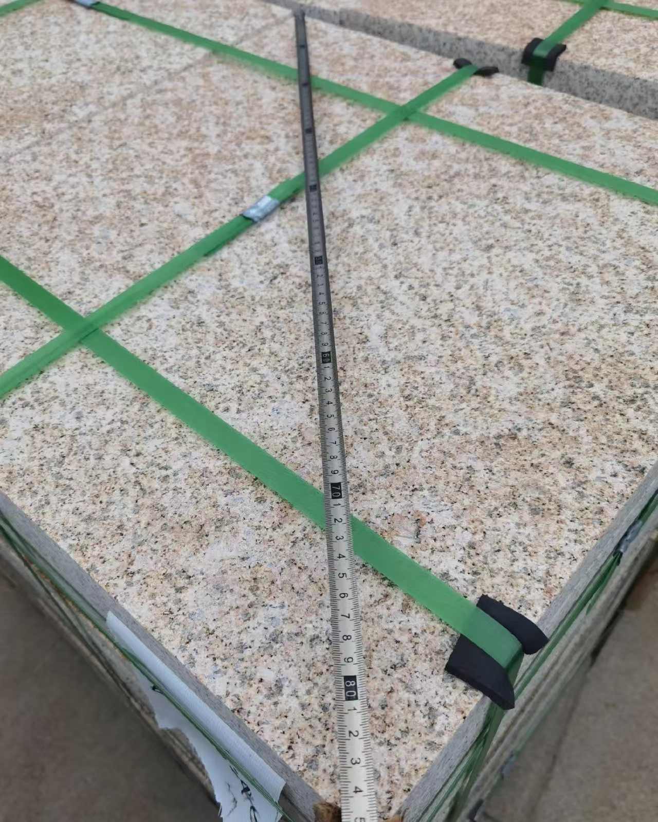 新余 黄金麻火烧面地铺石