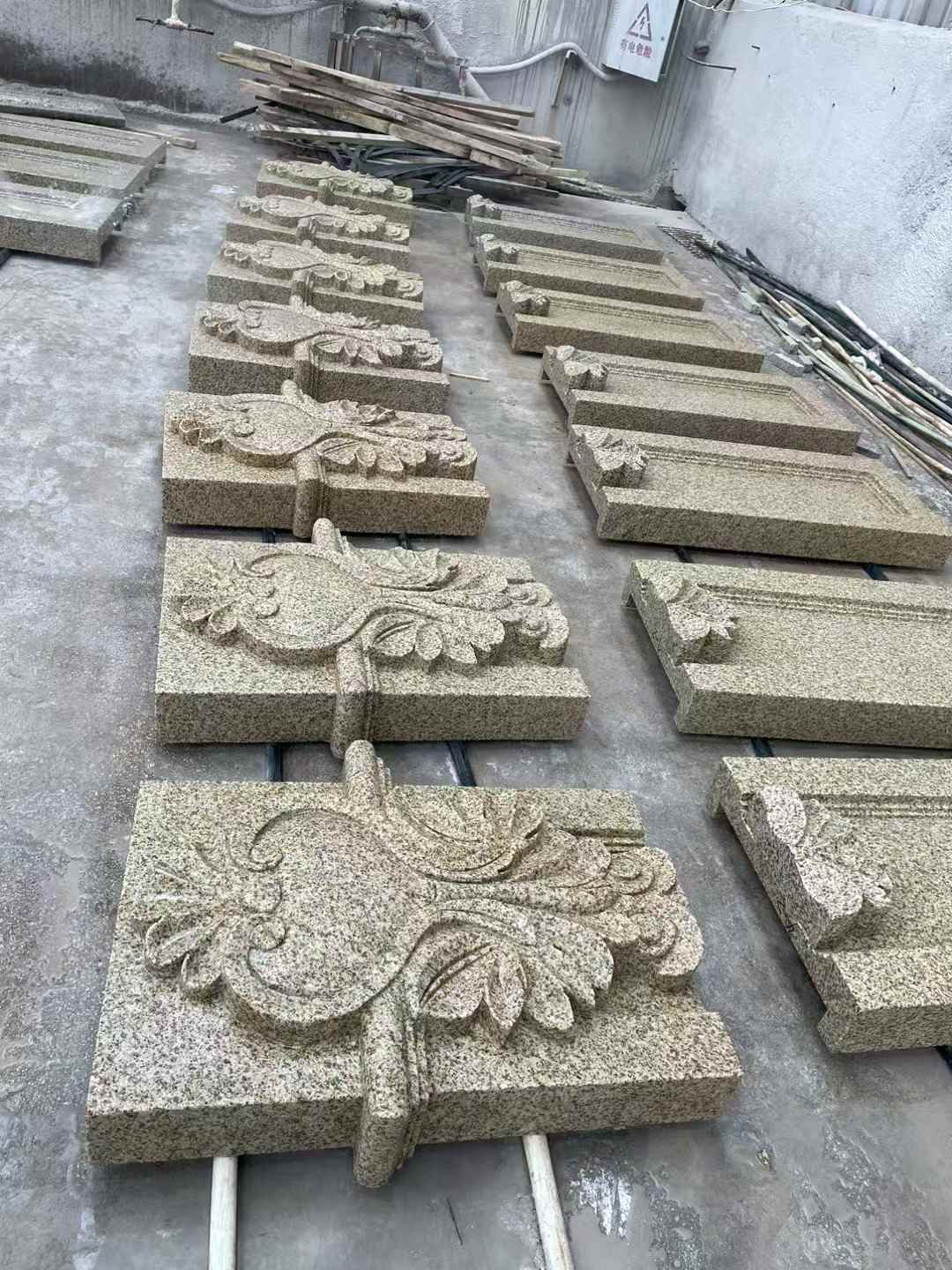 新余 黄金麻花岗岩别墅外墙雕刻板