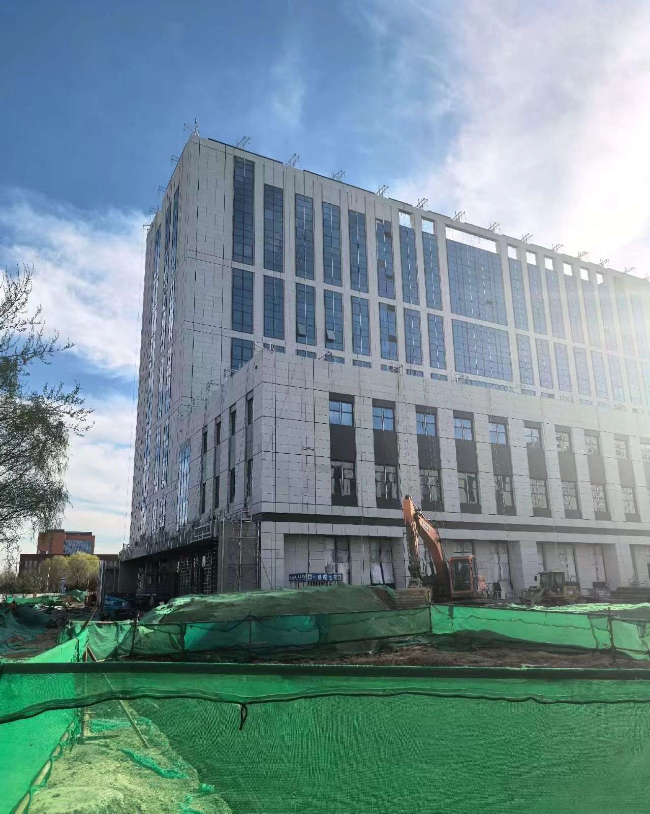 新余 白麻花岗岩石材外墙干挂