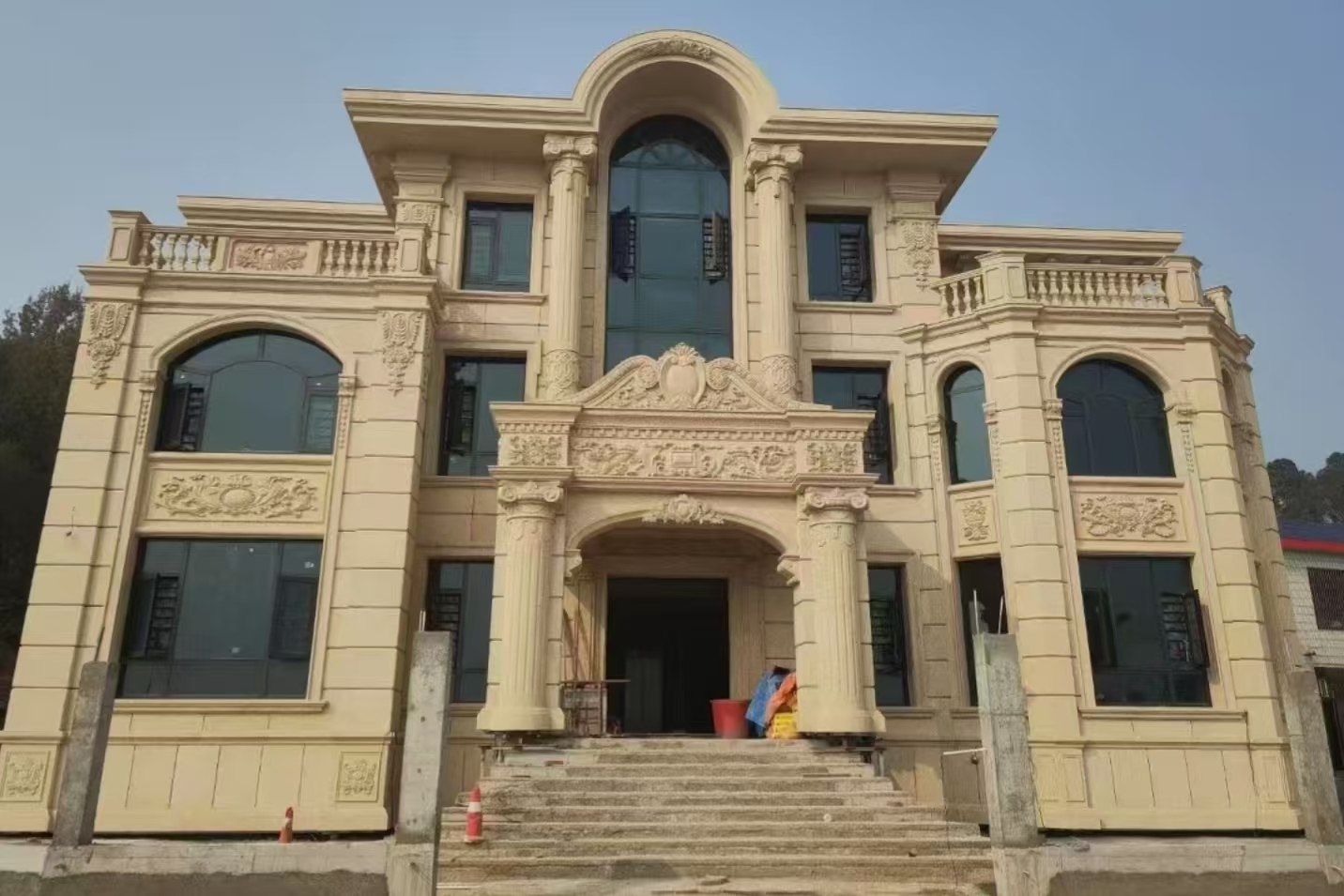 新余 黄金麻花岗岩别墅外墙干挂